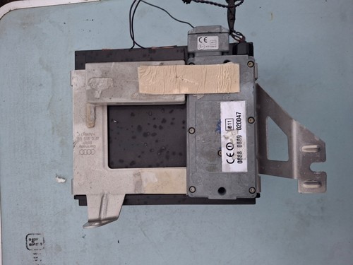 AUDI A8 D3 2003 NAVIGATION DVD PLAYER UNIT - Picture 3 of 7