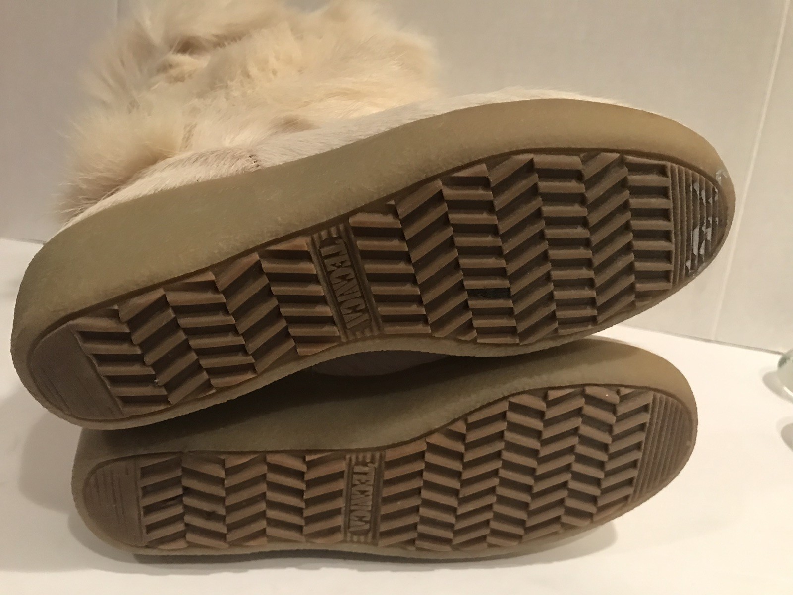 TECNICA Yeti Italian Fur Boots with Sherpa Lining Wh… Gem
