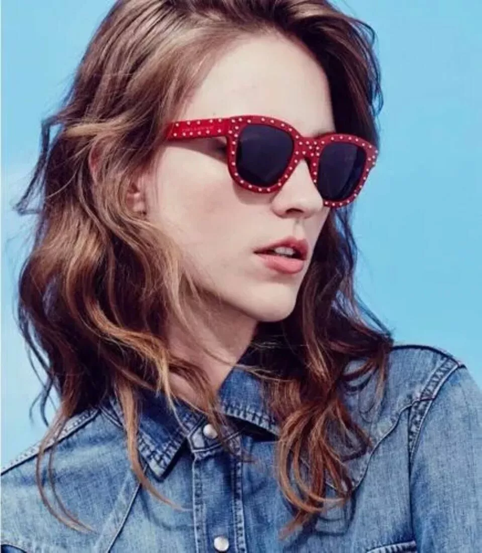 Saint Red Stud Sunglasses 100LOU 004 |