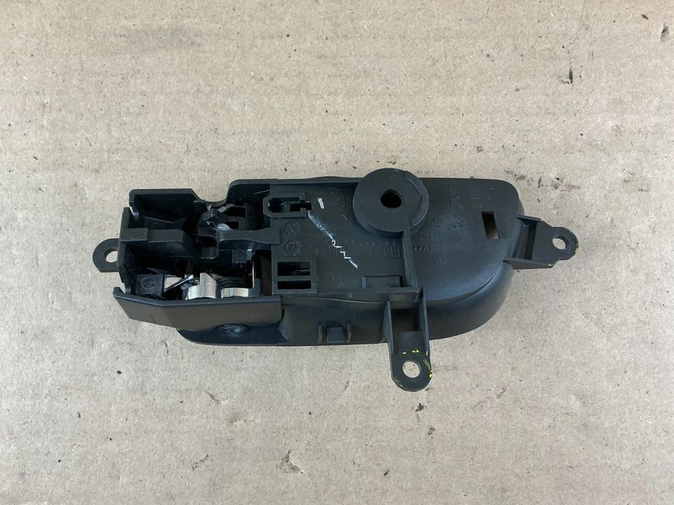 Manija de puerta interior delantera para pasajero Nissan Altima 2013-2018 229DA1K15 OEM Foto 4 de 4