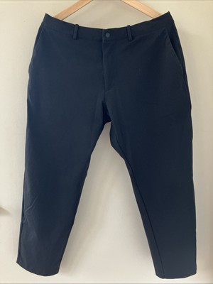 Uniqlo EZY Black Snap Drawstring Quick Dry Polyester Catering Server Pants 33x26