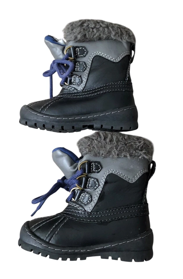 BABY GAP Niño Pequeño Niños Talla 6 Negro Azul Imitación Piel Forrada Botas de Invierno Zapatos Foto 3 de 4