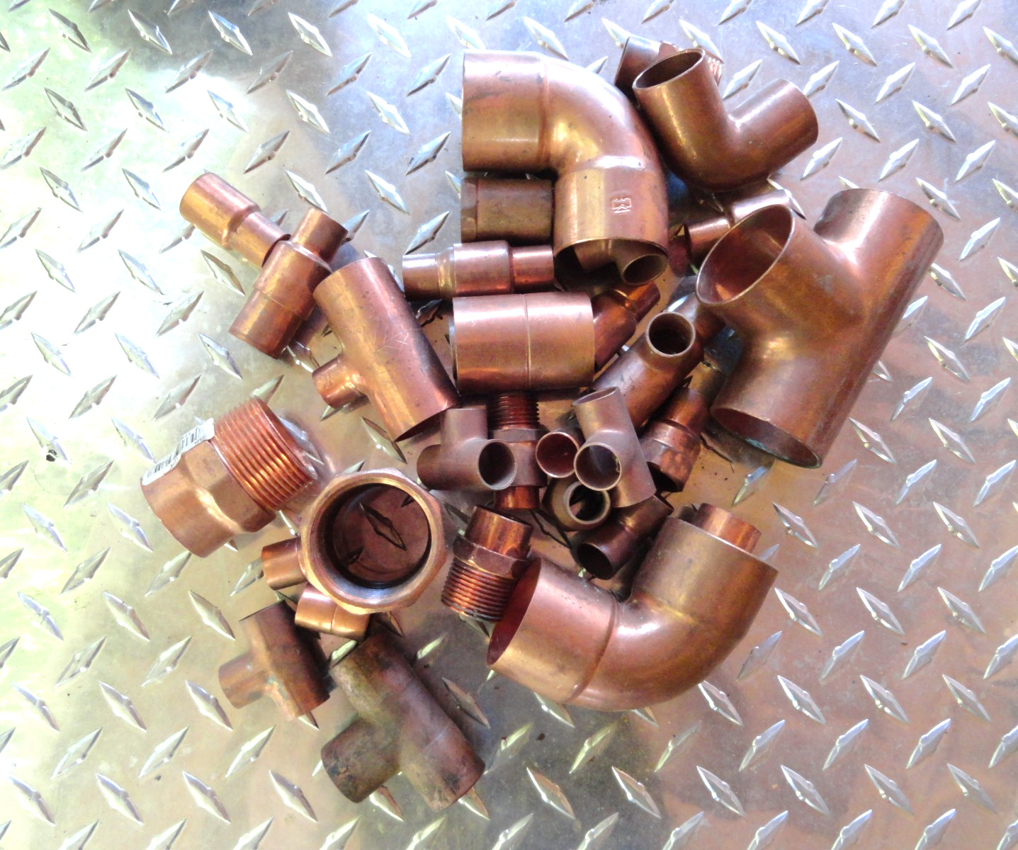 COPPER PIPE FITTINGS FIVE-POUND LOT UNUSED OLD STOCK MANY SIZES SEE PICTURES