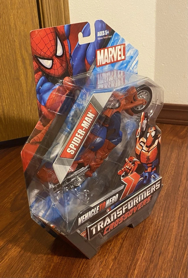 2008 HASBRO MARVEL SPIDERMAN TRANSFORMERS CROSSOVERS - Image 3 of 4