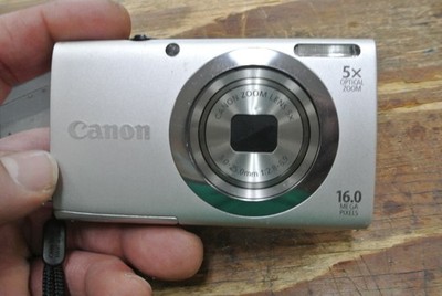 【お値下げ歓迎・美品】Canon PowerShot A2300 シルバー Canon PowerShot A2300 16.0MP Digital Camera - Silver for sale