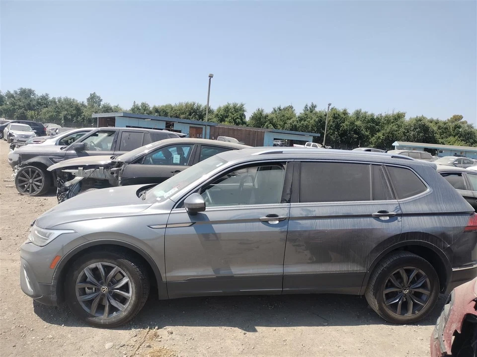 PASSANGER DASH AIR BAG 5NN880204M 2022-2024 VOLKSWAGEN TIGUAN Foto 4 de 4