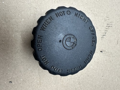 Org. BMW E28 Kühlerdeckel Kühlerverschluß Deckel Ausgleichsbehälter E23 E24 E30