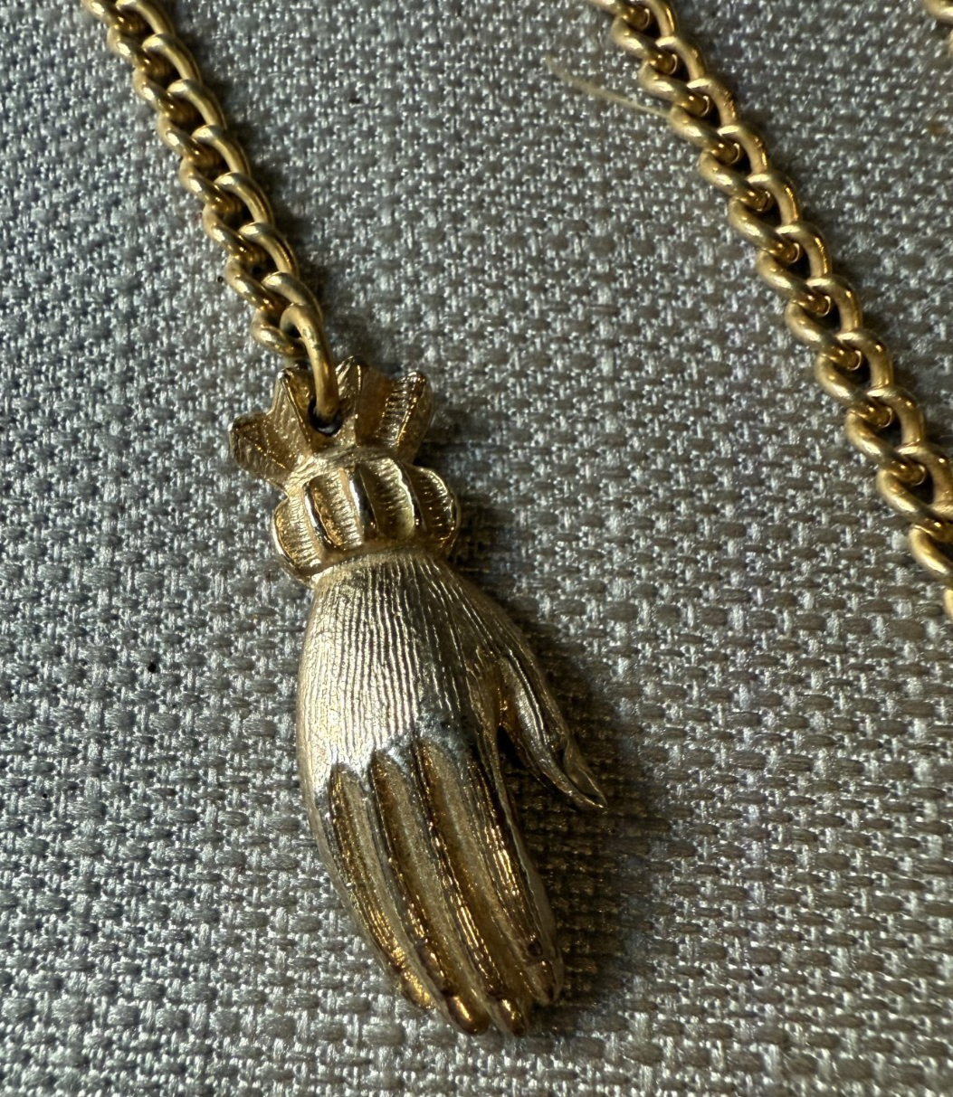 Picture 2 of 4