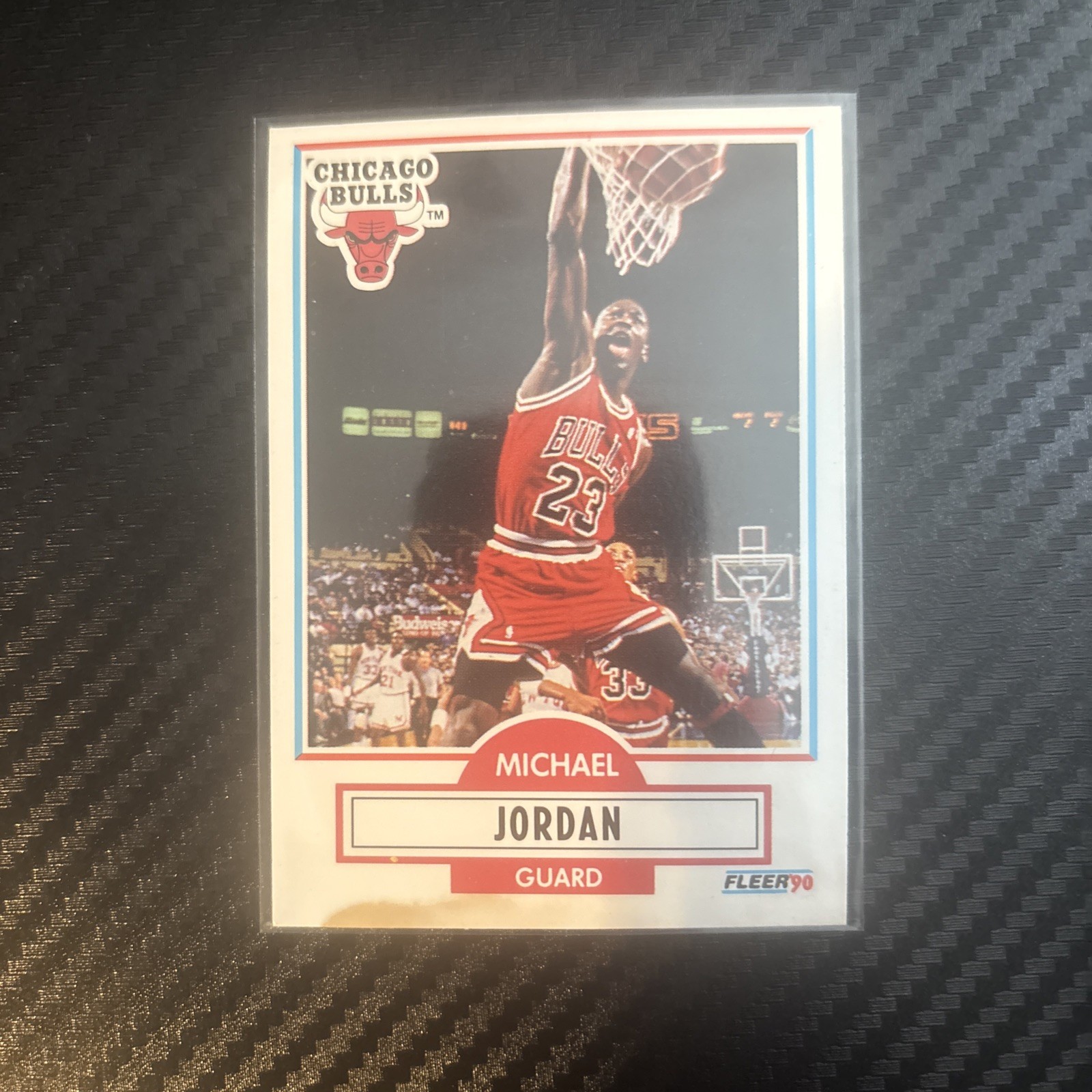 1990-91 Fleer - Michael Jordan #26 Black Line Under Biographical Information