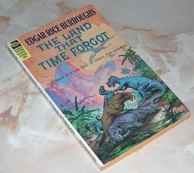 The Land That Time Forgot by Edgar Rice Burroughs (Ace Paperback)