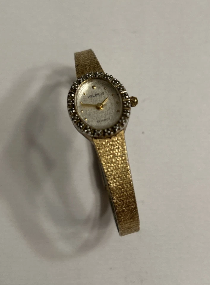 Vintage Helbros Women’s Dress Watch Gold Tone Ladies Oval Wristwatch   - Image 4 of 4