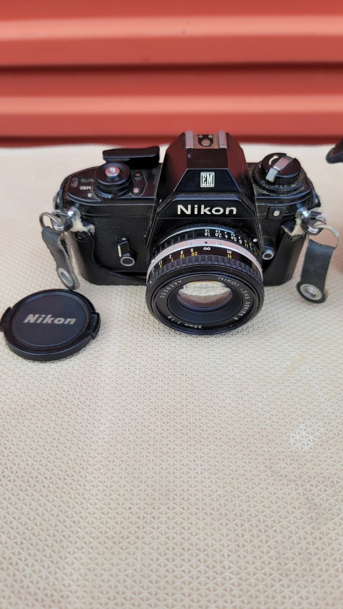 Nikon EM NIKKOR 50mm 1:;1.8 一眼レフ フィルムカメラ レンズ