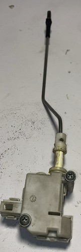 Verriegelungselement R Farbe silber VW Passat Variant 2.0 TDI DPF DSG 3C/3CC Bj