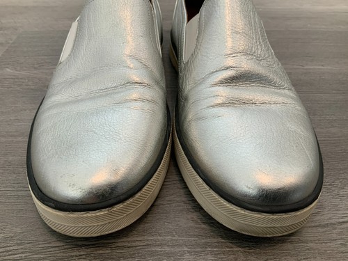 Bottega Veneta Silver Metallic Leather Slip-On Flats, Size 7 (US) 37 (IT) - Picture 2 of 9