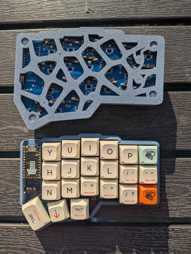 Corne split keyboard - Plug & Play - MMD V2 Honey Banana Split Tactile Switches - Afbeelding 3 van 3