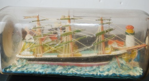 Antique" HESTER" 3 MASTED SHIP Lighthouse,Houses,Trees 1900's Apothecary Bottle - Picture 3 of 3