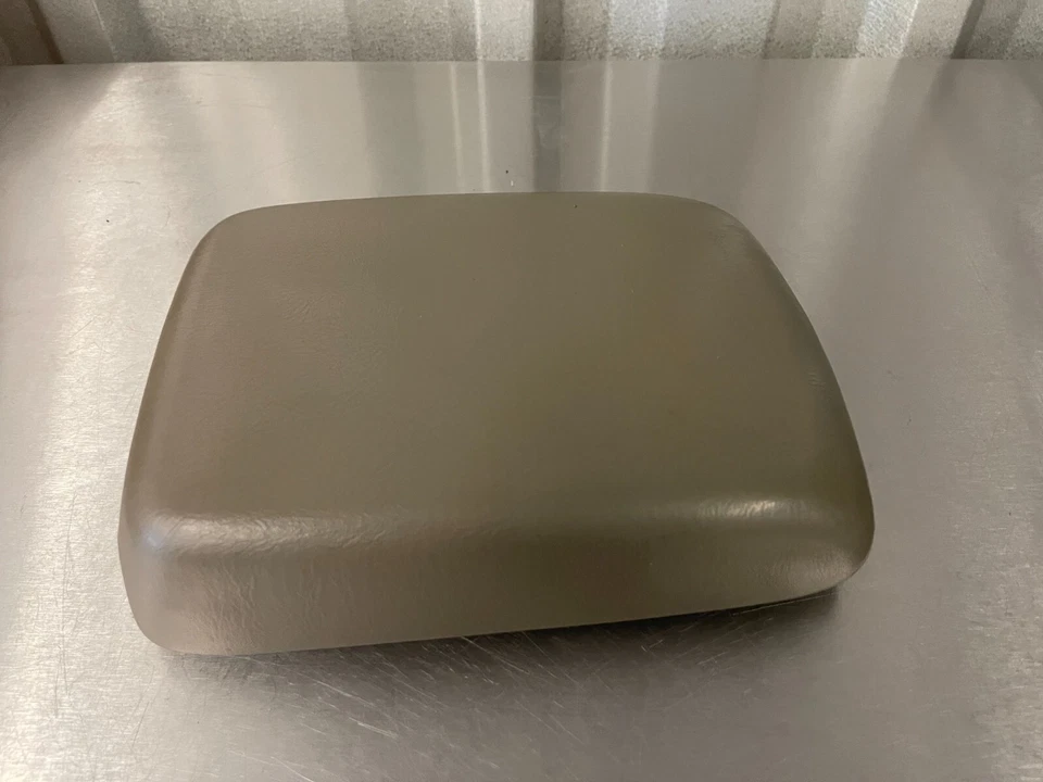 Nissan Frontier SE XE Xterra 1999-2001 OEM consola central tapa con pestillo Foto 3 de 4