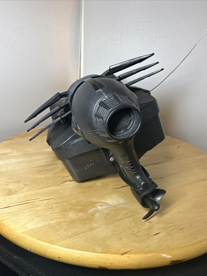 Tyco R/C Remote Radio-Controlled Batman Batboat - Image 2 of 4