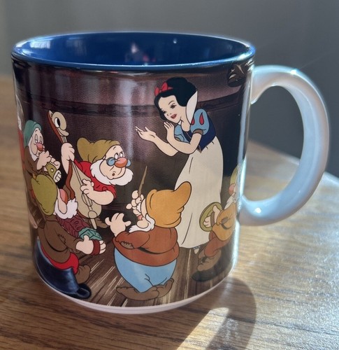 Disney Schneewittchen & die sieben Zwerge Tasse Japan - Bild 1 von 11