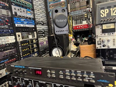 Alesis MidiVerb III Digital Reverb FX Processor Rack III /ARMENS