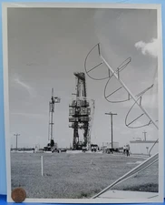 NASA press PHOTO '61 Mercury Redstone 4 Rocket Pad #5 / B&W 8" x 10"