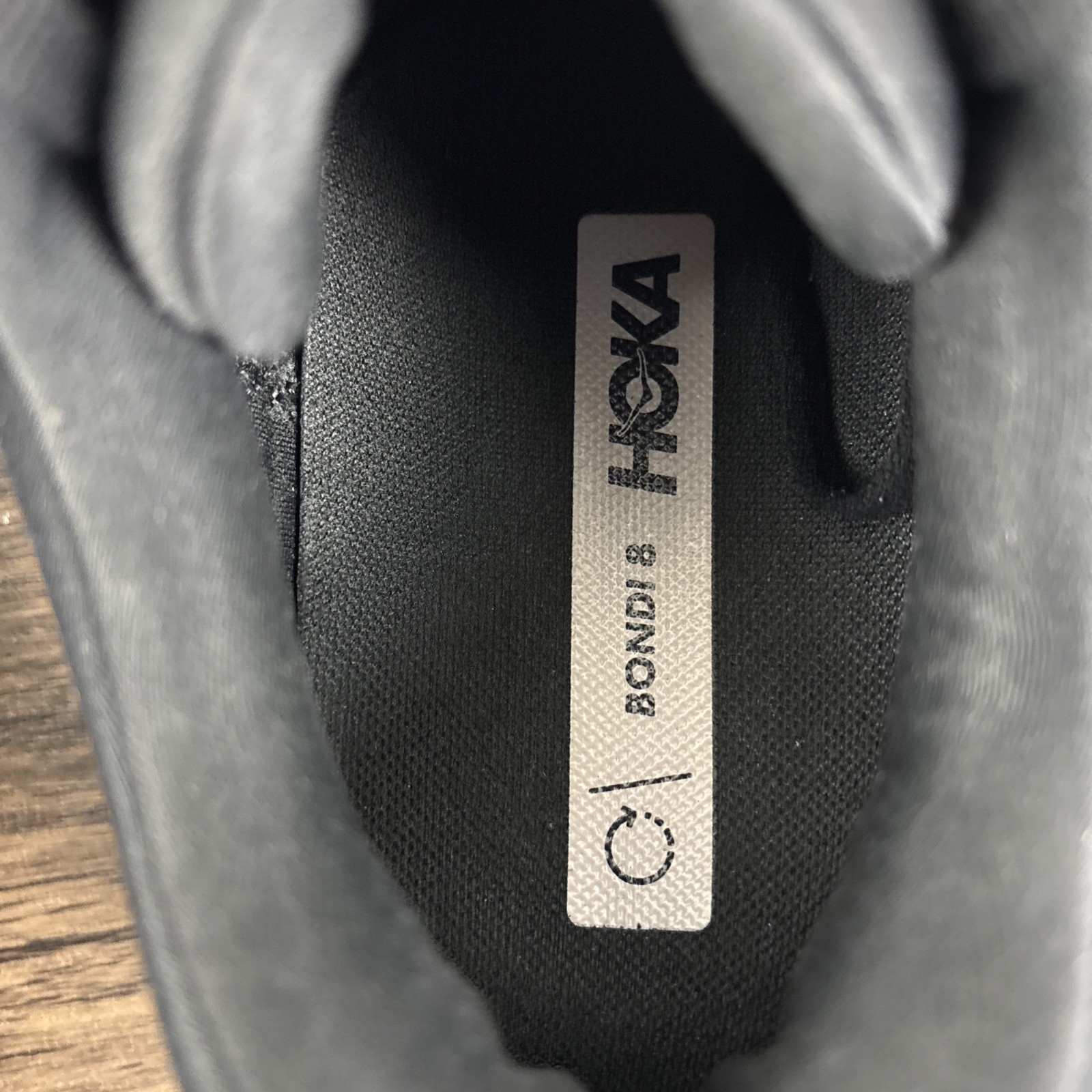 Hoka One One Bondi 8 Triple Black Running Shoes Women’s Size 10D Wide Sneakers thumbnail 19