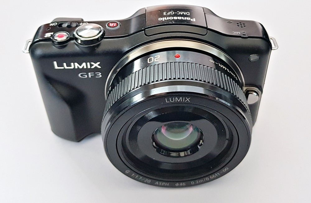 週末限定値引き Panasonic LUMIX DMC-GF3 Amazon.com : Panasonic DMC-GF3 12.1 Mirrorless Camera with 14-42mm