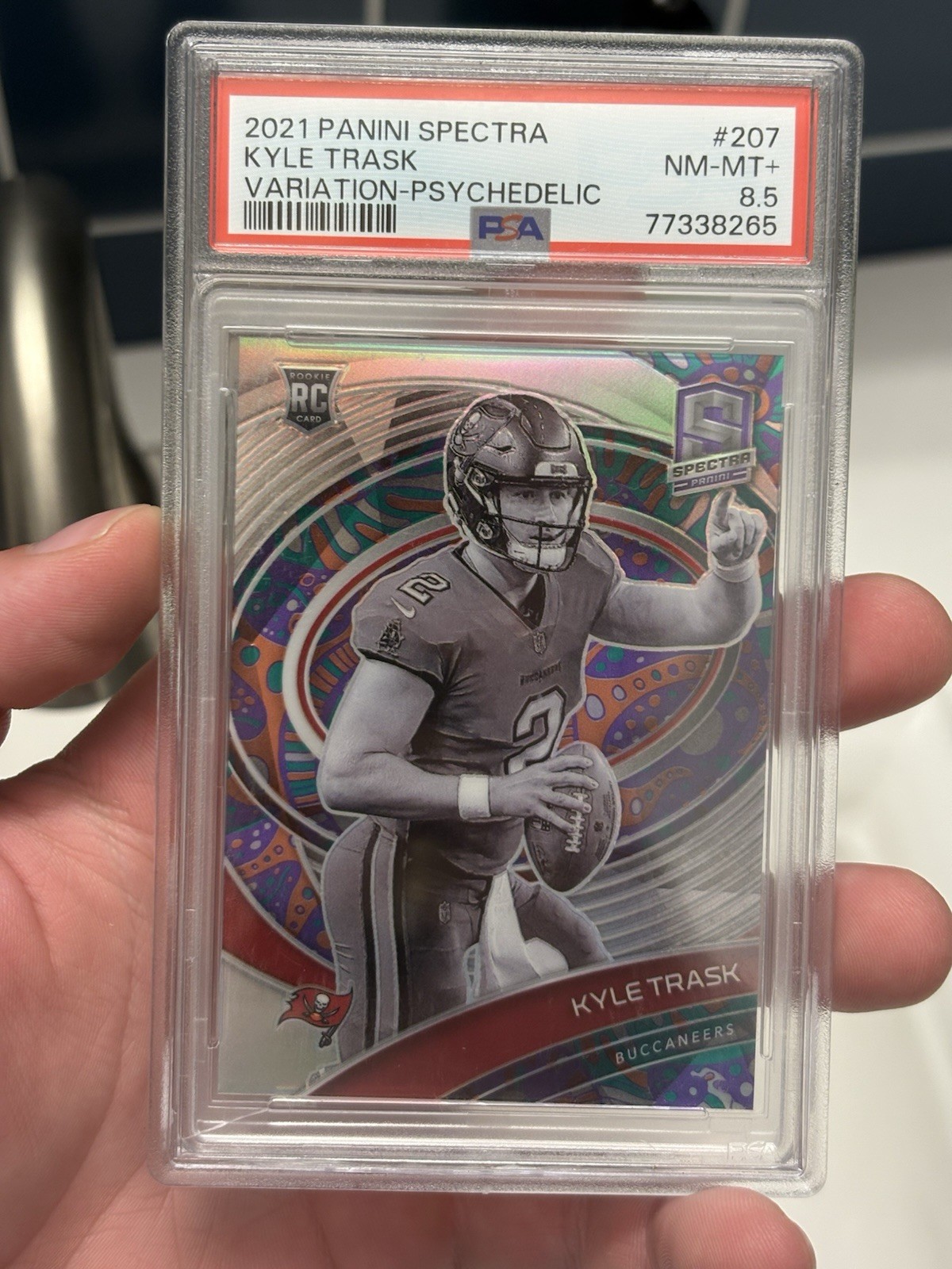 2021 Panini Spectra Rookie Variation Kyle Trask PSYCHEDELIC 2/5 Jersey# PSA 8.5