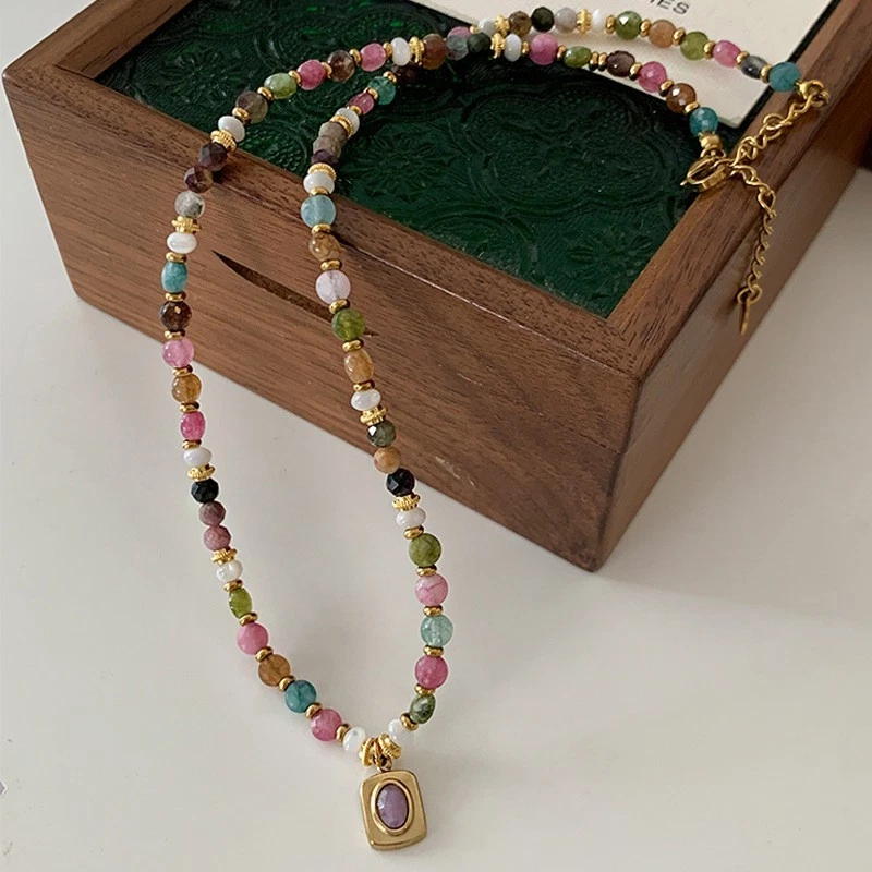 Bunte Quarz-Jade-Halskette, Luxus-Schlüsselbeinkette quadratischem Nischenanhäng - Bild 3 von 4