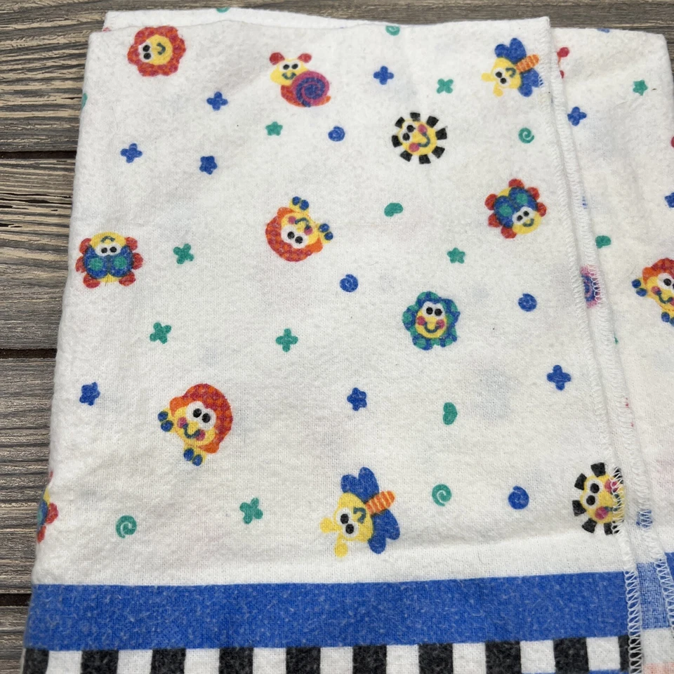 Vintage 1999 Fisher Price White Red Blue Fish Sun Turtle Baby Receiving Blanket - Image 3 of 4