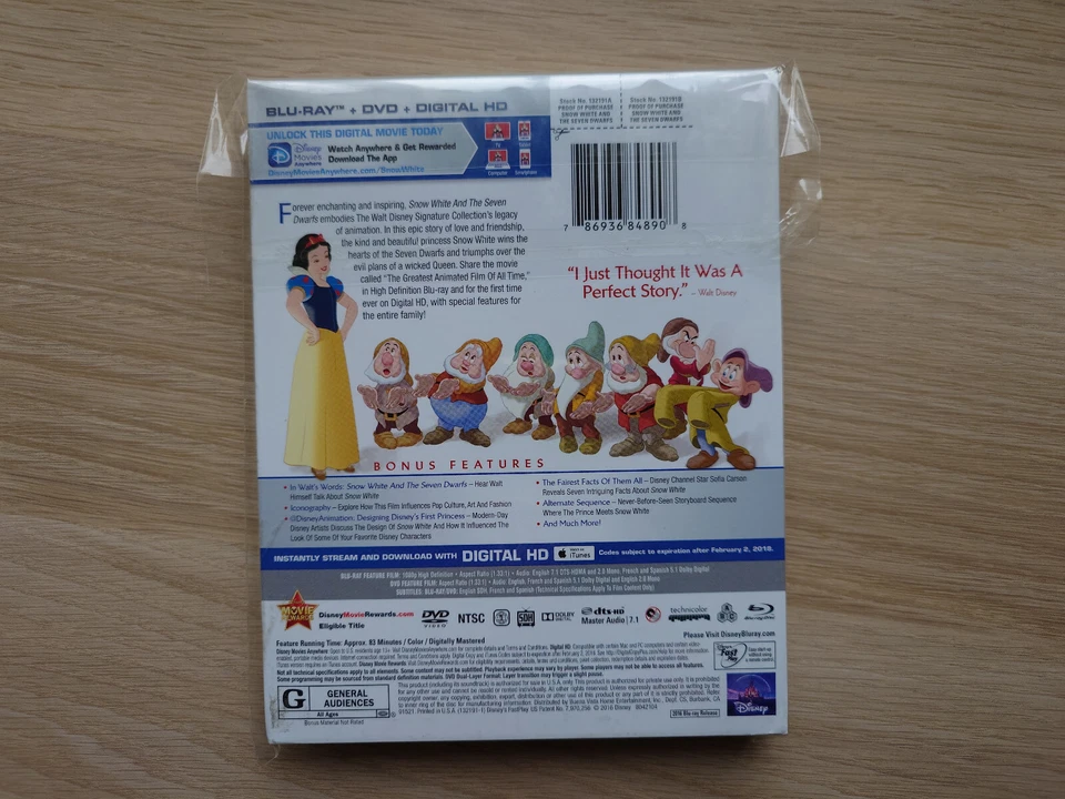 Snow White and the Seven Dwarfs Signature Collection Target Exclusive Digibook - Image 2 of 4