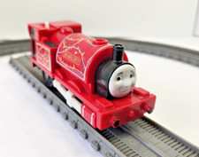 THOMAS  FRIENDS SKARLOEY MOTORIZED TRACKMASTER PUPPET SHOW MATTEL VIDEO 2009