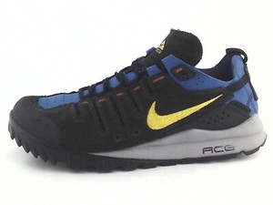 nike air hiking shoes