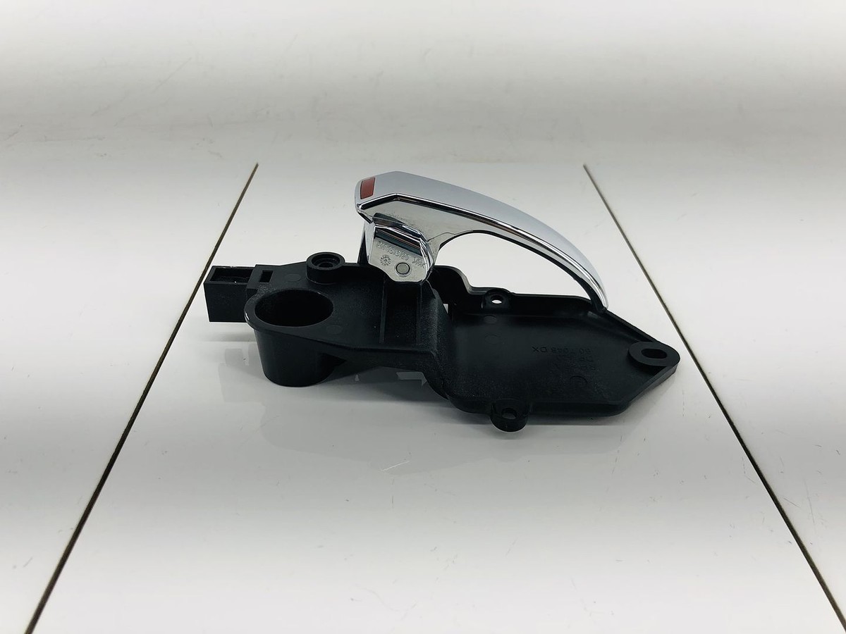 12-19 FIAT 500 FRONT RIGHT PASSENGER SIDE INTERIOR DOOR HANDLE OEM