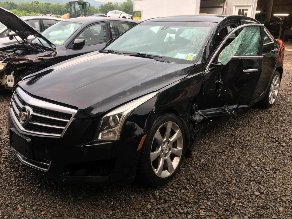 13 14 Cadillac CADILLAC ATS Fuel Pump Foto 2 de 4