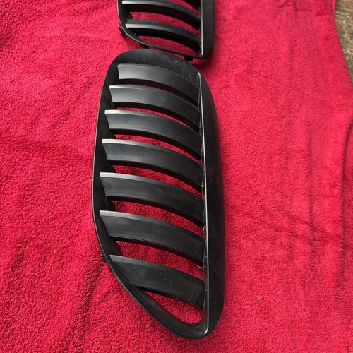 Front Kidney Grille Matte Black For BMW E63/E64 M6 Convertible Coupe '04-'10