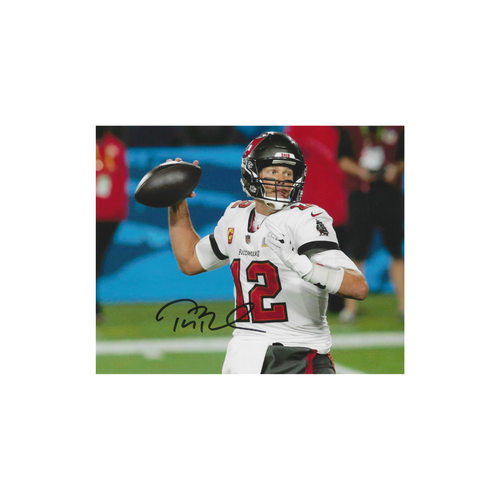 Tom Brady Of The Tampa Bay Buccaneers Signed Autographed 8x10 Photo With COA