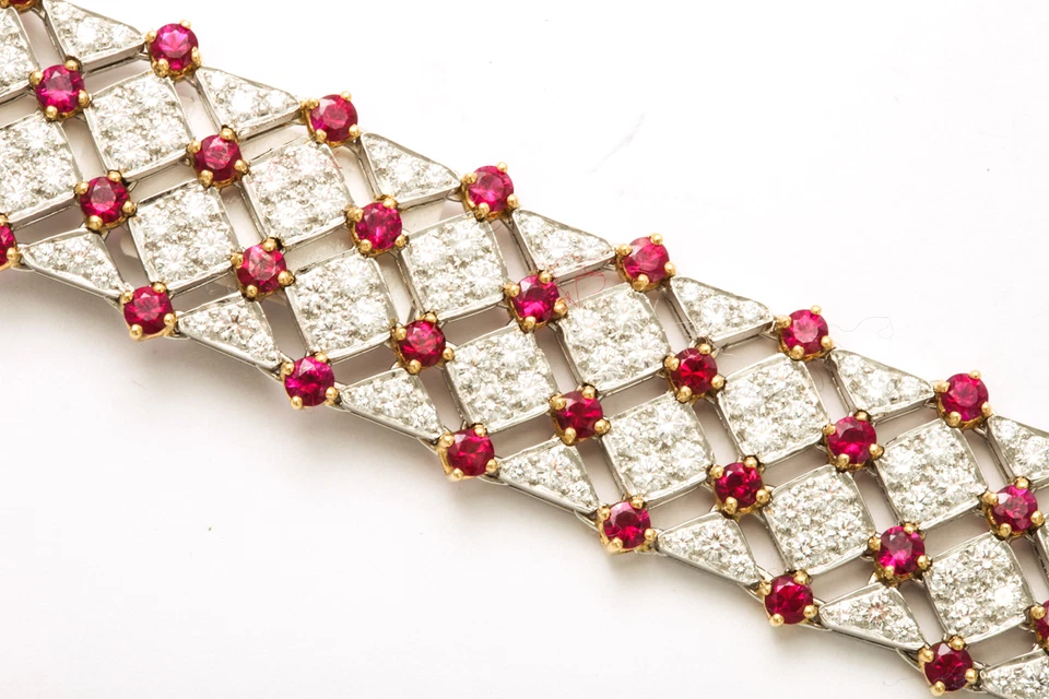 Tiffany & Co Trellis 18K Gold 9.11ct Ruby 9.13ct Diamond Bracelet - Image 4 of 4
