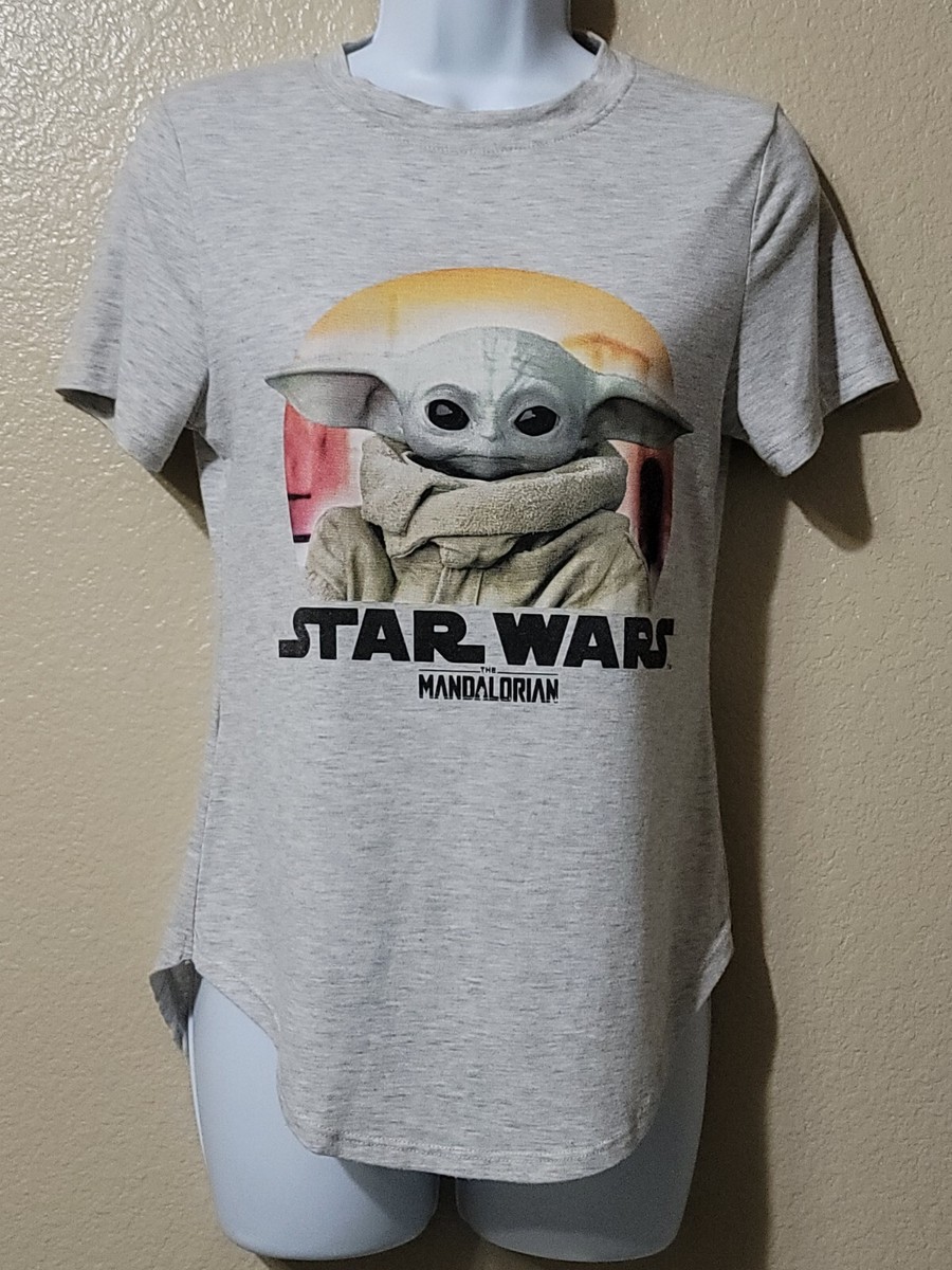 Star Wars T-shirt Womens Sz XS The Mandalorian Light Gray Tee Baby