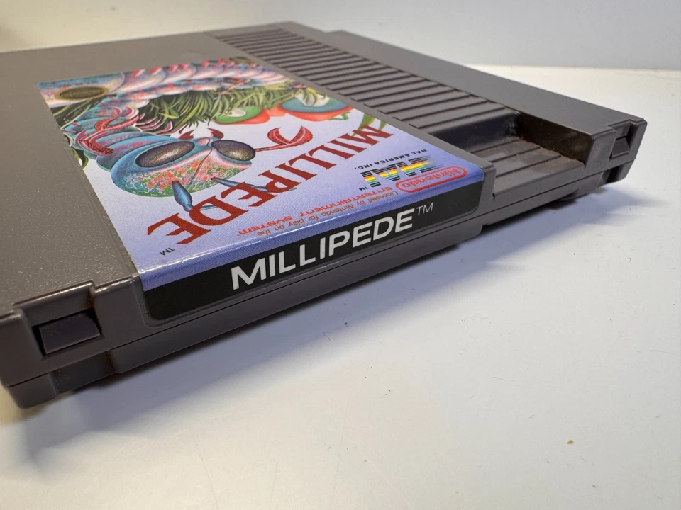 Millipede (Nintendo NES, 1988) Authentic. NEAR MINT 9/10 Tested - Image 4 of 4