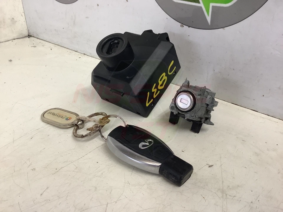 Infiniti Q30 1.5l Diesel Ignition Switch/Lock 2016-2019 A2469050603 - Image 4 of 4