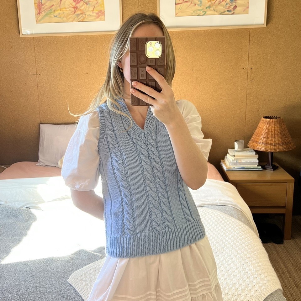 Vintage Blue Hand Knit Cable Sweater Vest Size XS Preppy Cottagecore Coquette