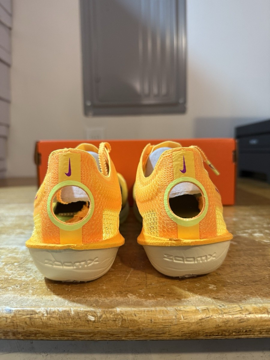 Mens Size 9-Nike Victory 2 track spikes - Citron Pulse/Volt