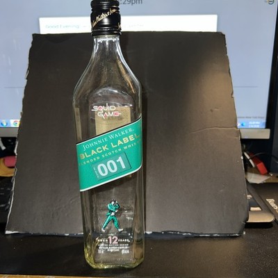 johnnie walker collectors bottle ''the winner''#1 Rare