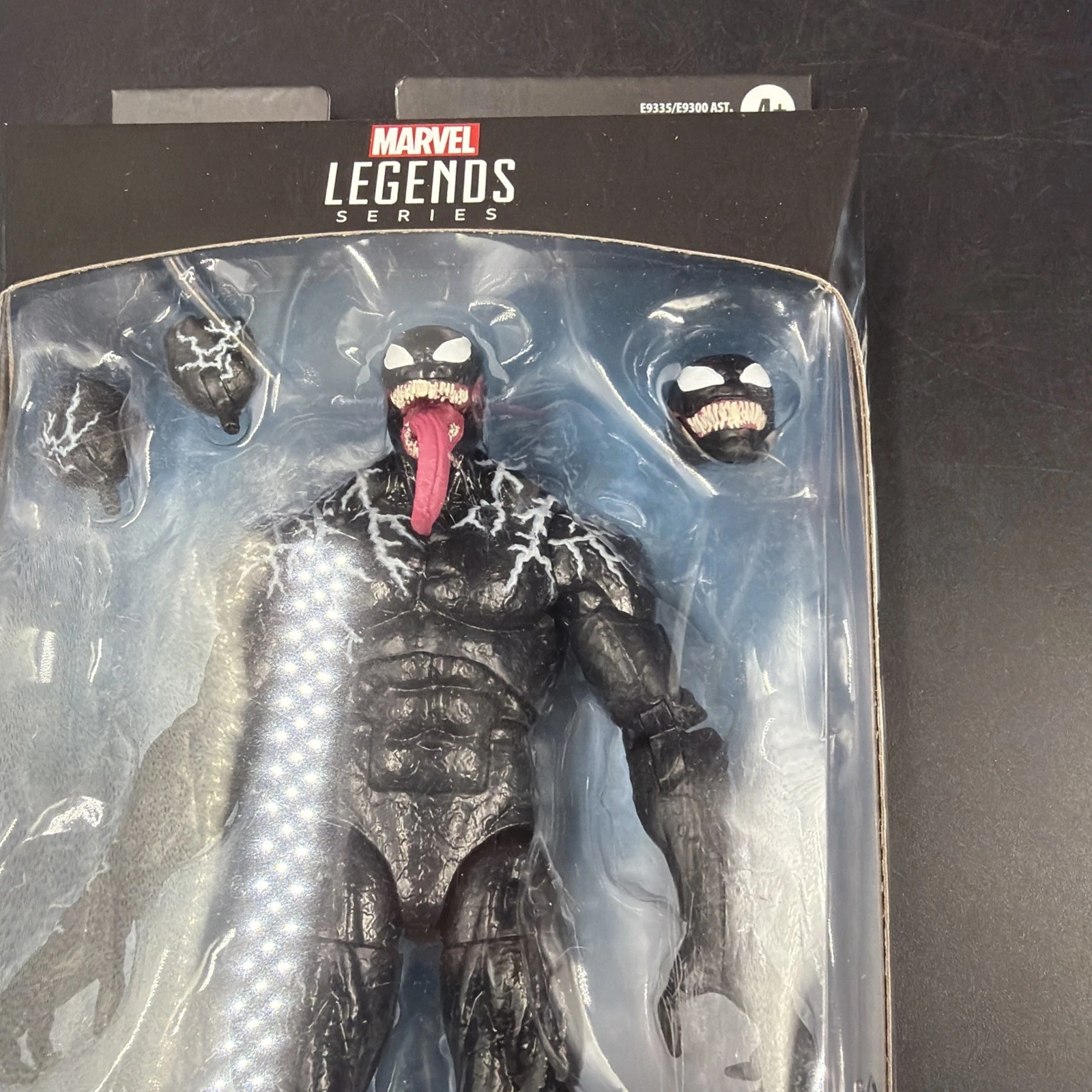 Marvel Legends - Venom Movie - Venom Figure - Sealed - product detail image 3
