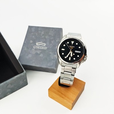 Seiko 5 Sports SKX Series Men's Black Dial Automatic Watch 40MM SRPE57 With Box