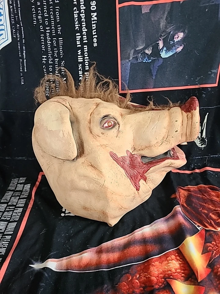 Motel Hell - Pig Mask - Farmer Vincent - Image 3 of 4