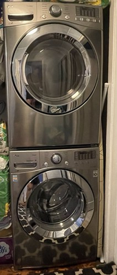 #ad LG 4.5 cu. ft Front Load Steam Washer amp; Front Load Gas Steam Dryer Set $900.00