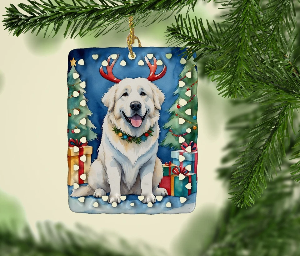Caroline's Treasures Great Pyrenees Navidad Reno Porcelana Adorno Foto 2 de 3
