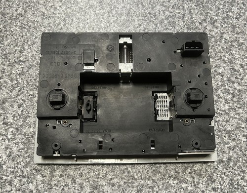 GENUINE SEAT LEON AND ALTEA INTERIOR READING LIGHT 5P0947105A - Picture 2 of 3